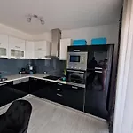 Slavica Apartment *