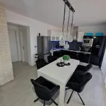 Slavica * Sibenik