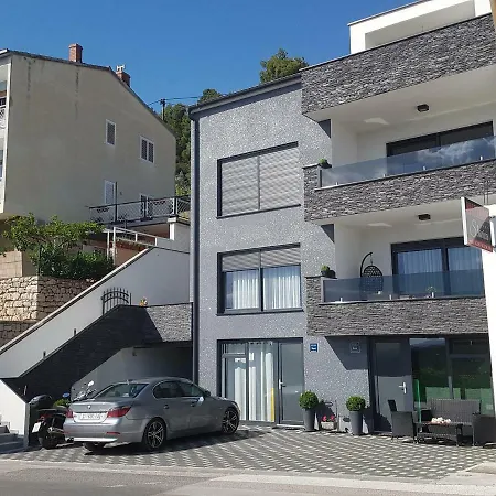 Apartmán Slavica *